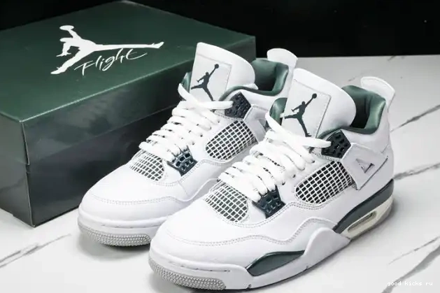 FQ8138-103 Air Green Oxidized Jordan 4 0519